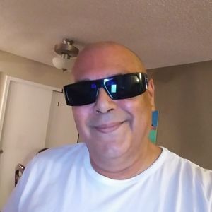 Meet your Posher, Ismael